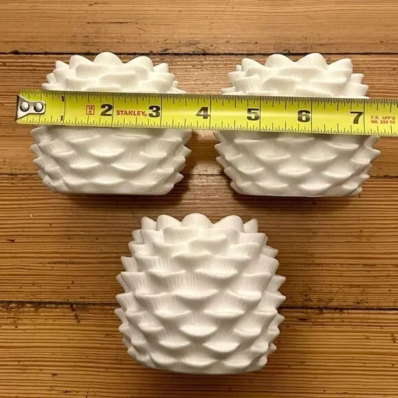 S/3 Ceramic Pinecone Tealight/ Votive holders. NWT.